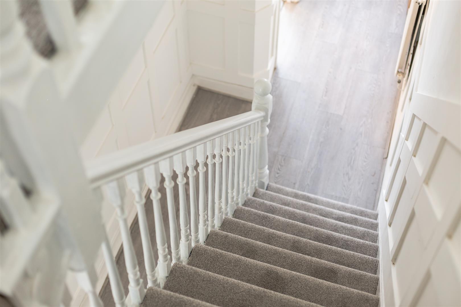 Robert Street, Manselton, Swansea, SA5 9NA